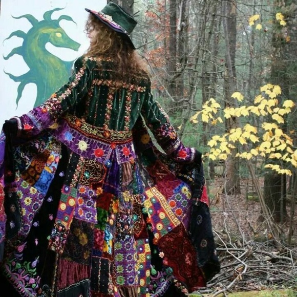 Handcrafted Accessories - Picture 3 of 8